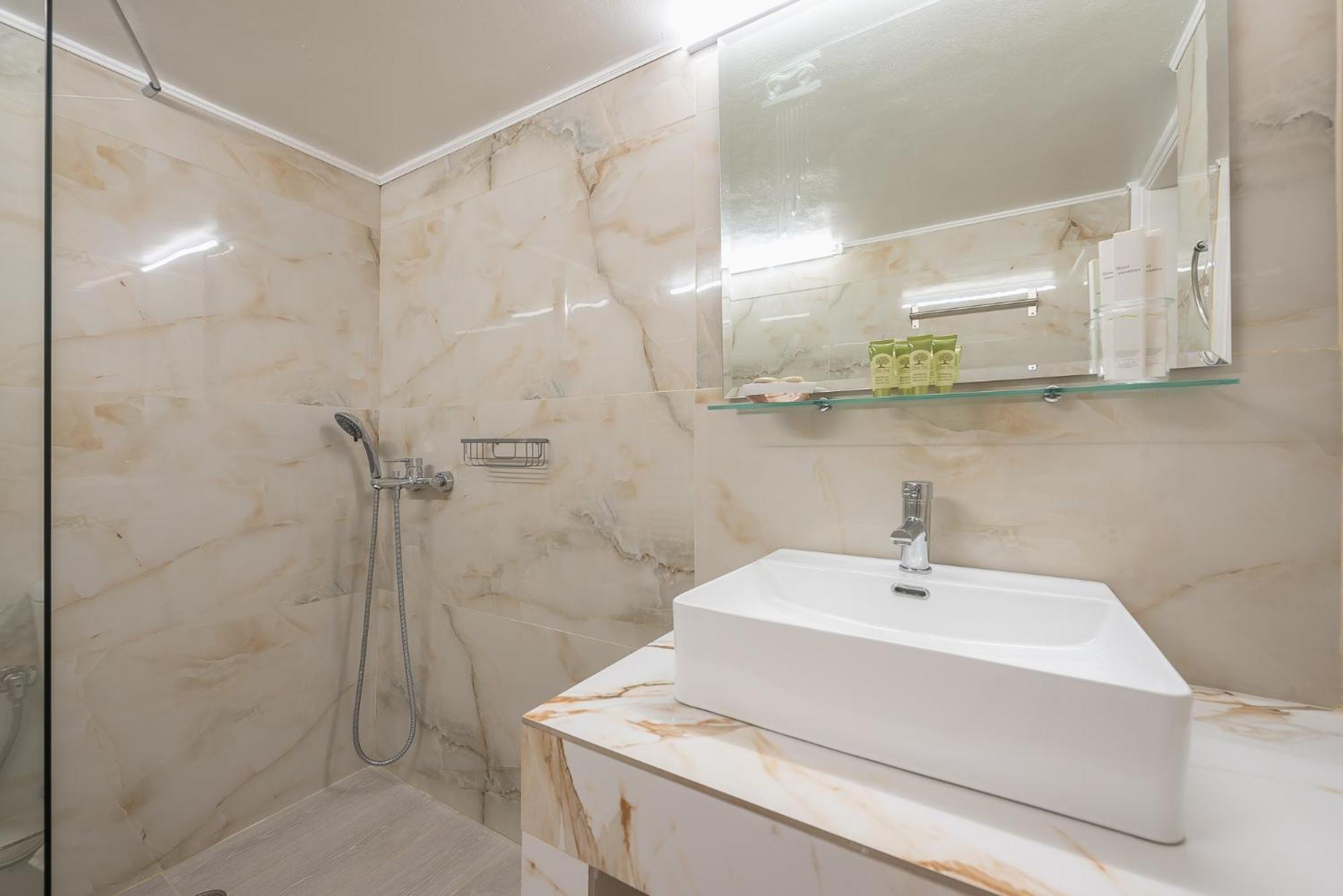 Modern Apartment 200M From Acropolis 100Mbps Netflix Athén Kültér fotó